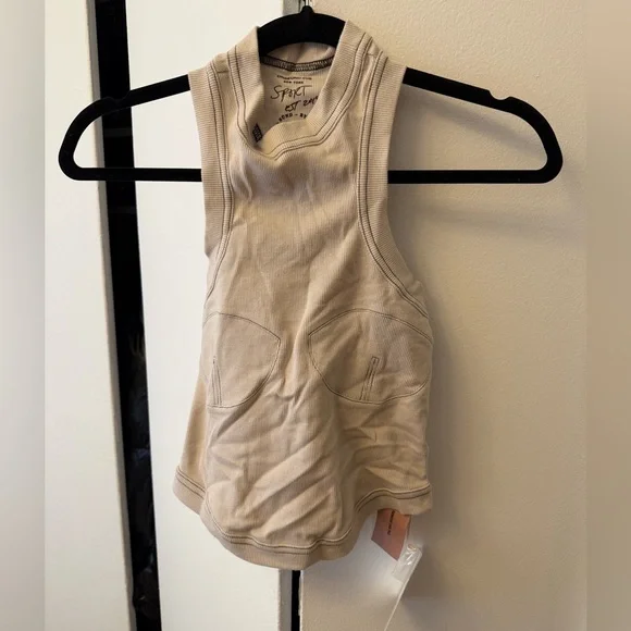 NWT Orseund Iris RACERBACK SPORT TANK OFF-WHITE - Picture 4 of 9